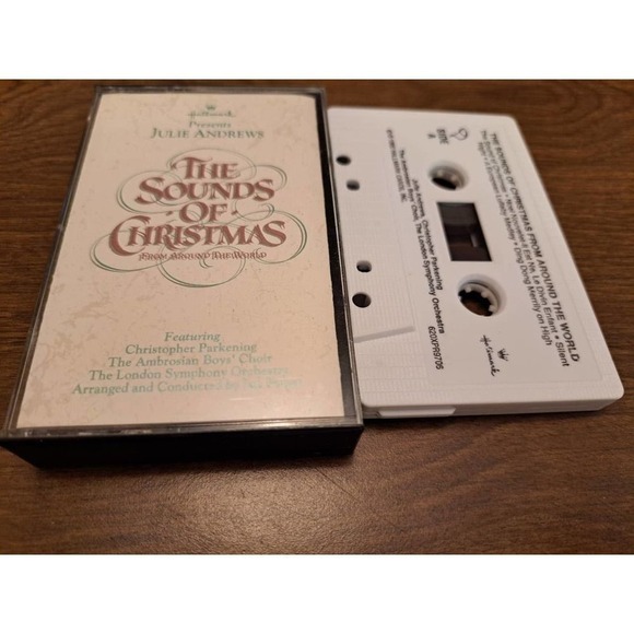 BUNDLE ONLY Hallmark Julie Andrews SOunds of Christmas Around the World Cassette - Picture 1 of 2